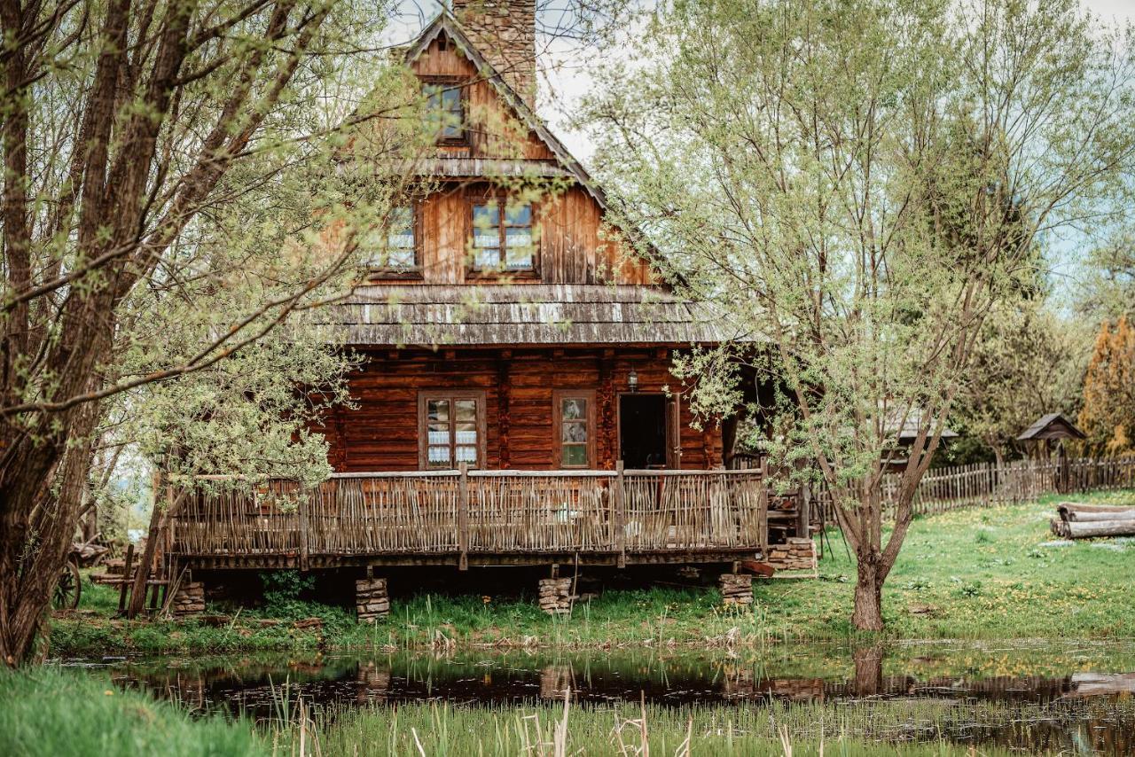 Przystanek Ropienka Leśniczówka Exterior foto